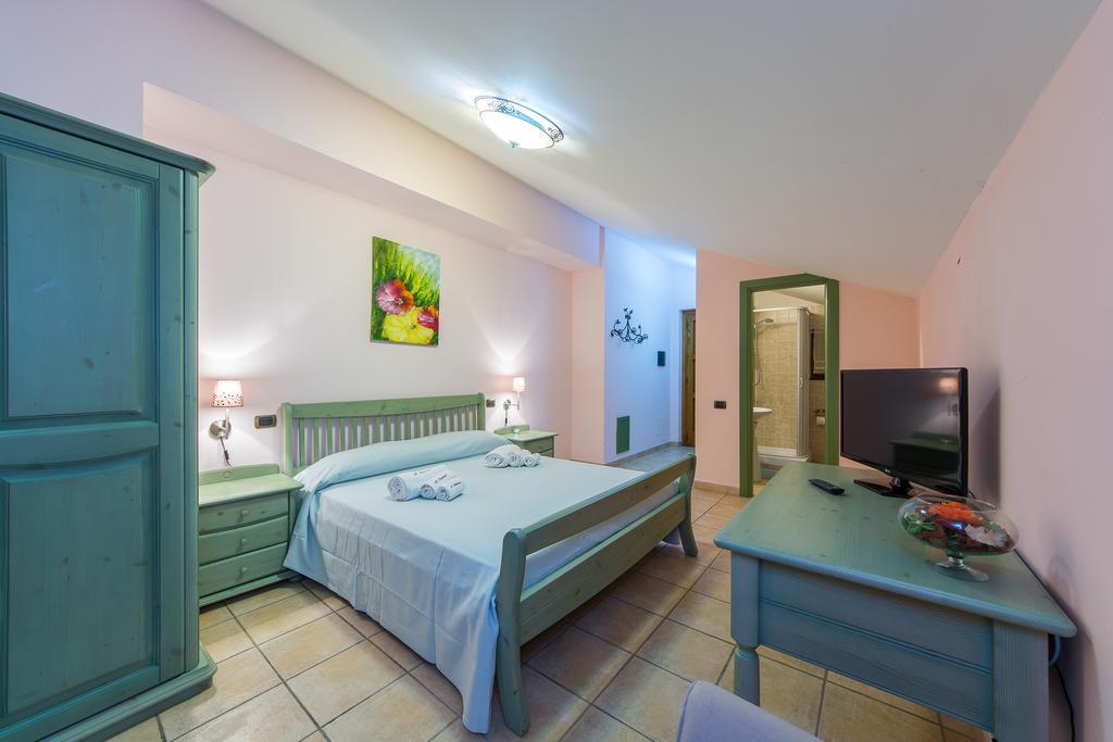 Il Raduno Villa Tramonti Bagian luar foto